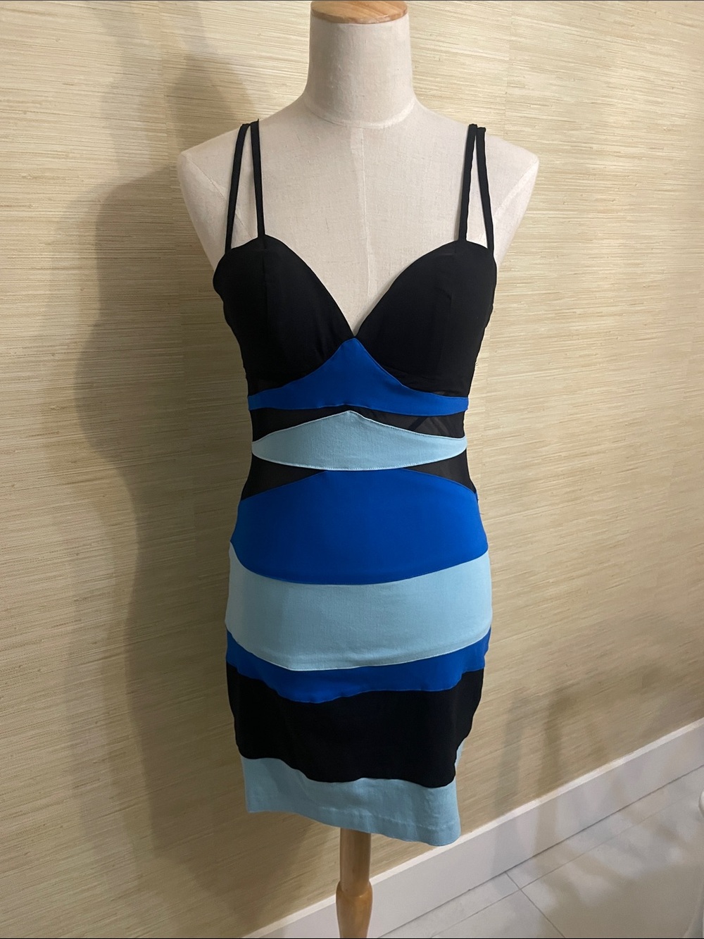 XOXO Colorblock Bodycon Dress in Black and Blue